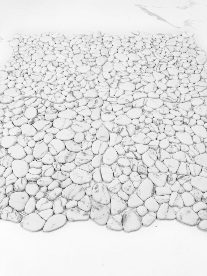 Serene Pebble Series White With Black Vein Semi-Matte Irregular Round Shape Artificial Pebble Stone Mosaic