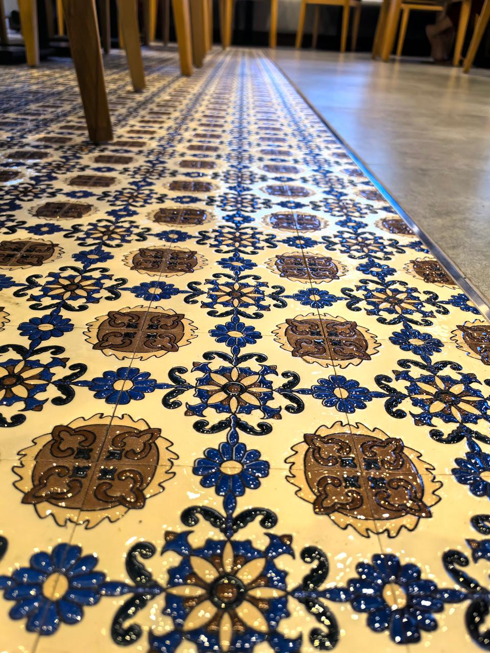 Cream, Brown & Blue Sahara Pearl Moroccan Tile